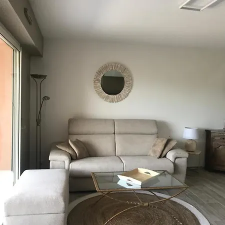 Casa de Férias Mazet Sur Le Golf Sainte-Maxime